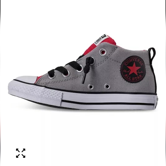 Boys Chuck Taylor All Star Street Mid Top Sneakers Gray/Red Size 5.5 - Picture 7 of 7